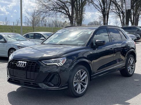 Certified 2023 Audi Q3 2.0T Premium Plus w/ Premium Plus Package image 3