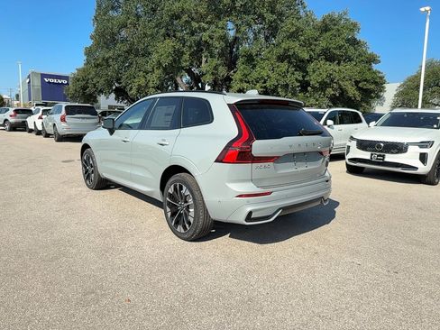 New 2026 Volvo XC60 B5 Plus w/ Protection Package Premier image 4