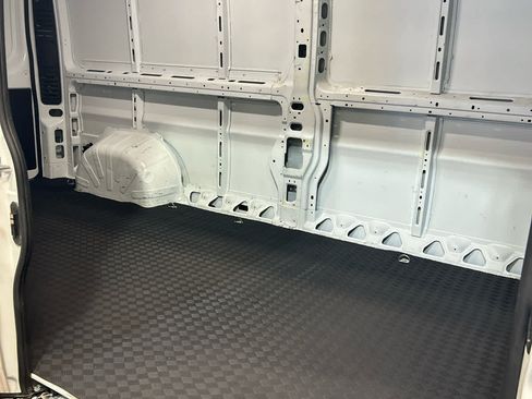 Used 2025 RAM ProMaster 3500 w/ Convenience Group FWD image 5
