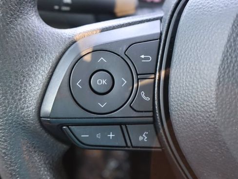 Used 2023 Toyota RAV4 LE FWD image 21