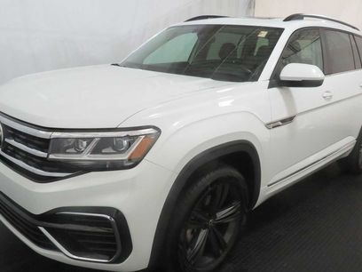 Used 2021 Volkswagen Atlas SE w/ Panoramic Sunroof Package