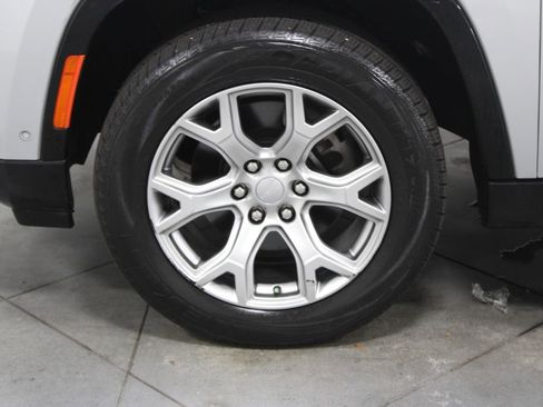 Used 2022 Jeep Wagoneer Series II image 16