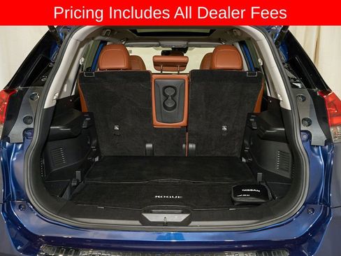 Used 2018 Nissan Rogue SL w/ Premium Package AWD/4WD image 5