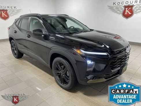 New 2026 Chevrolet Trax ACTIV w/ Driver Confidence Package image 1