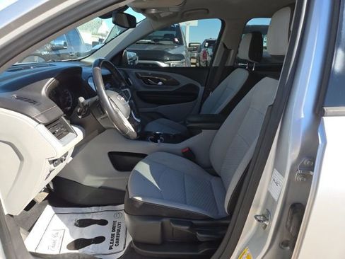 Used 2018 GMC Terrain SLE image 19