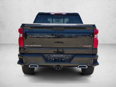 Used 2021 Chevrolet Silverado 1500 RST AWD/4WD image 6