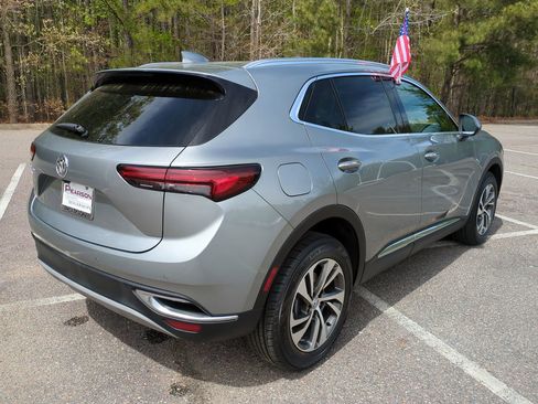 Used 2023 Buick Envision Essence FWD image 4