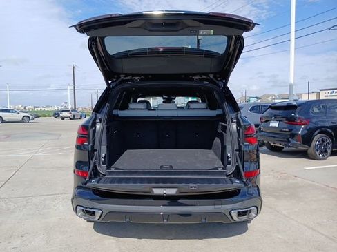 New 2026 BMW X5 sDrive40i w/ M Sport Package RWD image 9