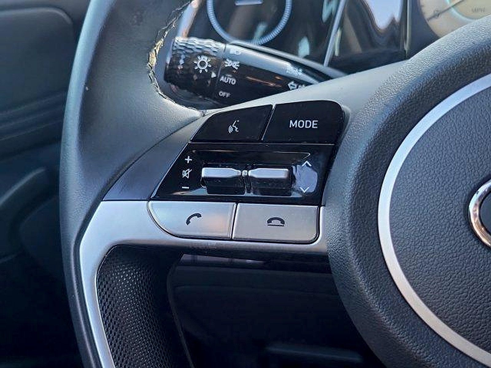 Used 2022 Hyundai Elantra SEL w/ Convenience Package FWD image 24