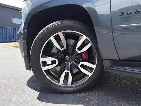 Used 2019 Chevrolet Suburban Premier AWD/4WD image 15