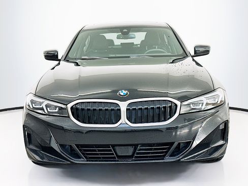 Used 2025 BMW 330i xDrive Sedan image 2