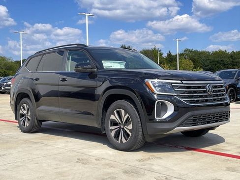 New 2026 Volkswagen Atlas SE image 6