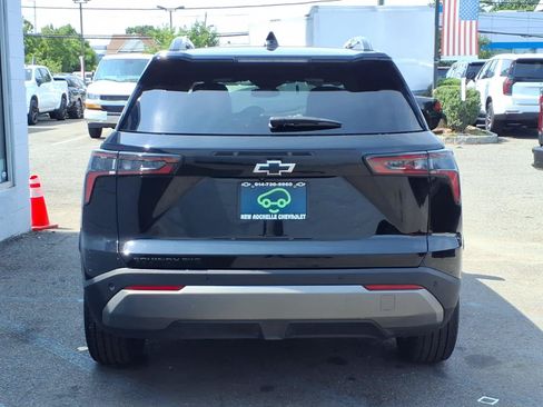Certified 2025 Chevrolet Equinox LT w/ Convenience Package II AWD/4WD image 5