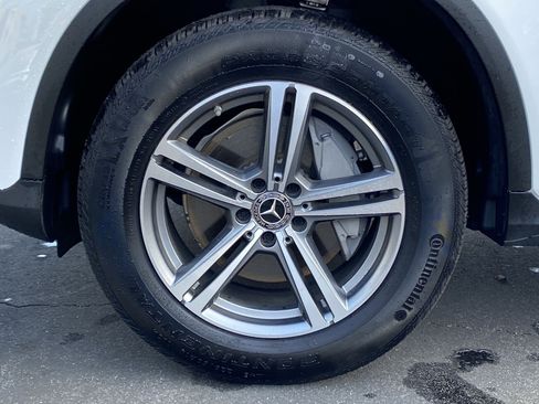 Used 2020 Mercedes-Benz GLC 300 image 35