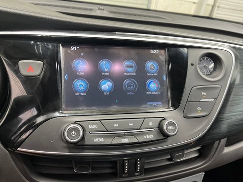 Used 2020 Buick Envision Essence FWD image 16