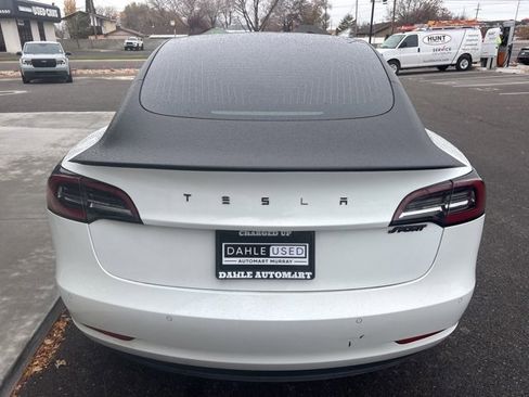 Used 2019 Tesla Model 3 Standard Range Plus image 7