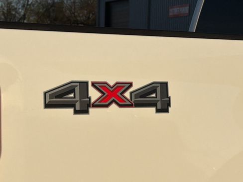 Used 2024 Ford F250 XL w/ XL Chrome Package image 10