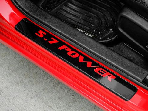 Used 2016 Dodge Charger R/T w/ Plus Group RWD image 39