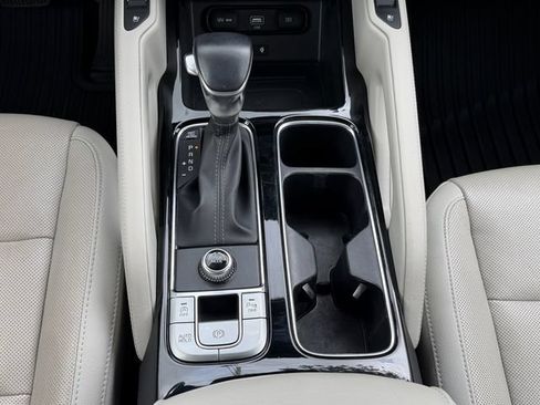 Used 2022 Kia Telluride EX w/ EX Premium Package FWD image 20