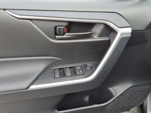 Certified 2025 Toyota RAV4 LE image 10