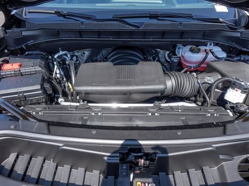 New 2026 Chevrolet Suburban Premier image 11