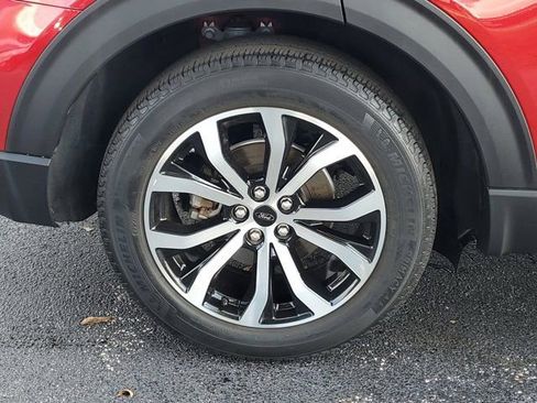 Certified 2023 Ford Explorer ST-Line w/ Class IV Trailer Tow Package image 7