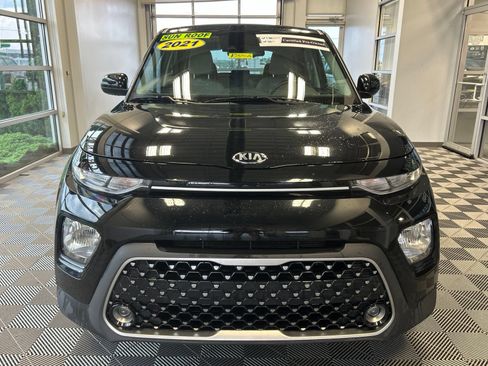 Used 2021 Kia Soul EX FWD image 2
