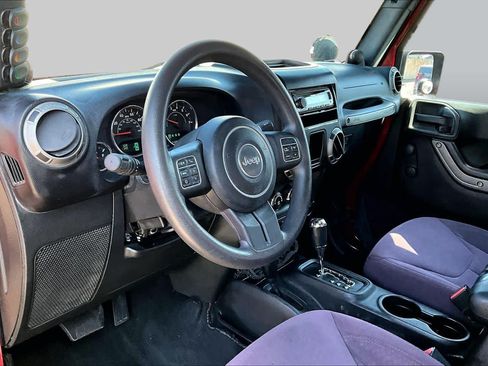 Used 2013 Jeep Wrangler Sport w/ Connectivity Group AWD/4WD image 18