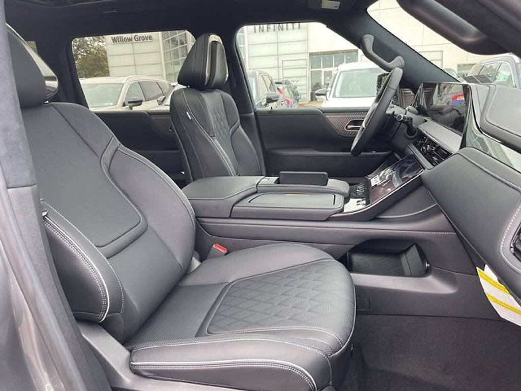 New 2025 INFINITI QX80 Autograph AWD/4WD image 9