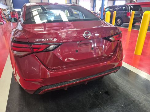 Used 2023 Nissan Sentra SV FWD image 4
