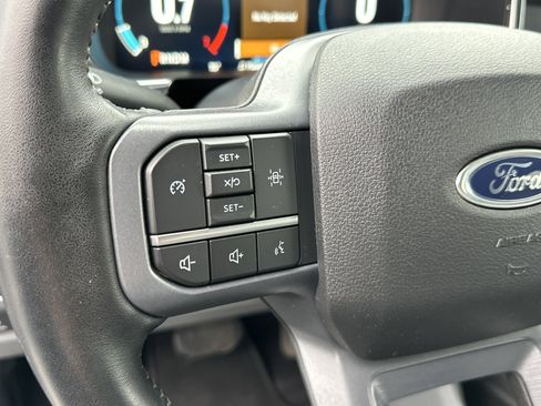 Used 2023 Ford F150 Lariat w/ Max Trailer Tow Package image 25