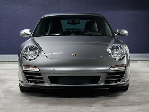 Used 2009 Porsche 911 Carrera 4S AWD/4WD image 5