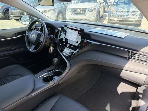 Certified 2024 Toyota Camry SE FWD image 18