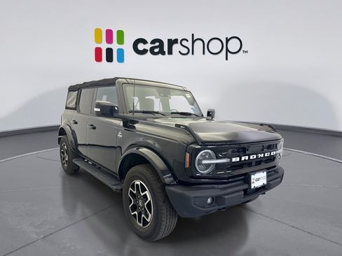 Used 2023 Ford Bronco Outer Banks AWD/4WD image 7