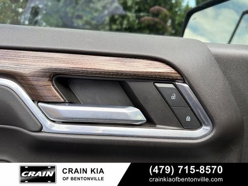 Used 2022 Chevrolet Silverado 1500 RST w/ Redline Edition AWD/4WD image 20