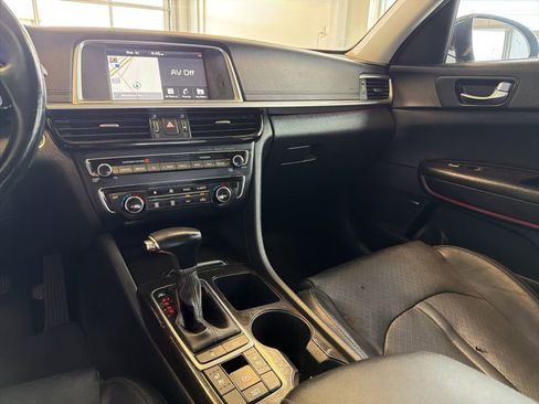 Used 2020 Kia Optima Premium image 21