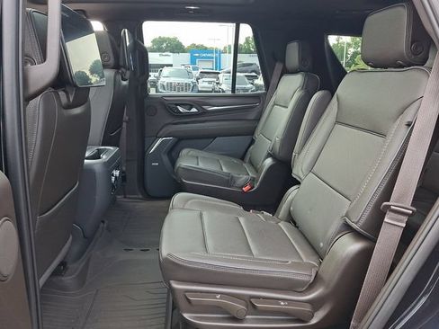 Used 2023 GMC Yukon Denali w/ Denali Reserve Package AWD/4WD image 18
