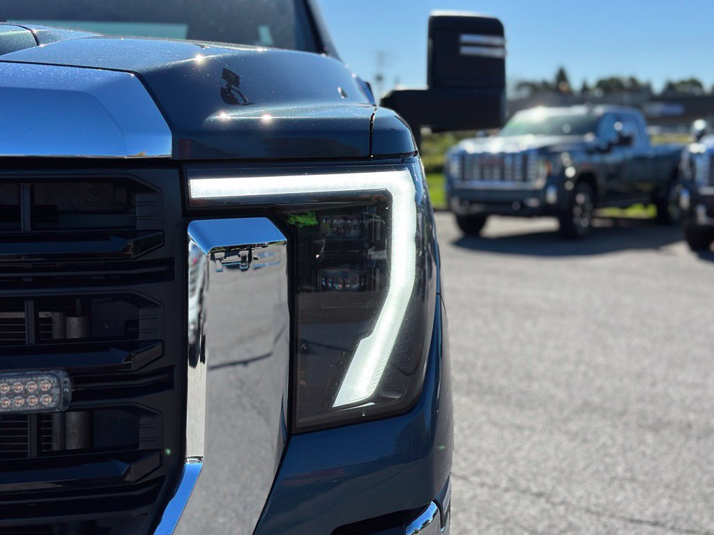 Certified 2024 GMC Sierra 2500 Pro w/ Convenience Package AWD/4WD image 36