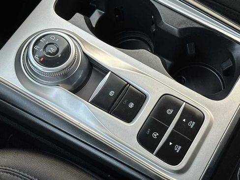 Used 2020 Ford Explorer XLT w/ Class III Trailer Tow Package image 20