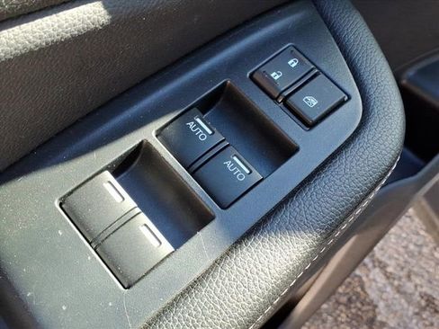 Used 2023 Honda Ridgeline RTL-E image 16