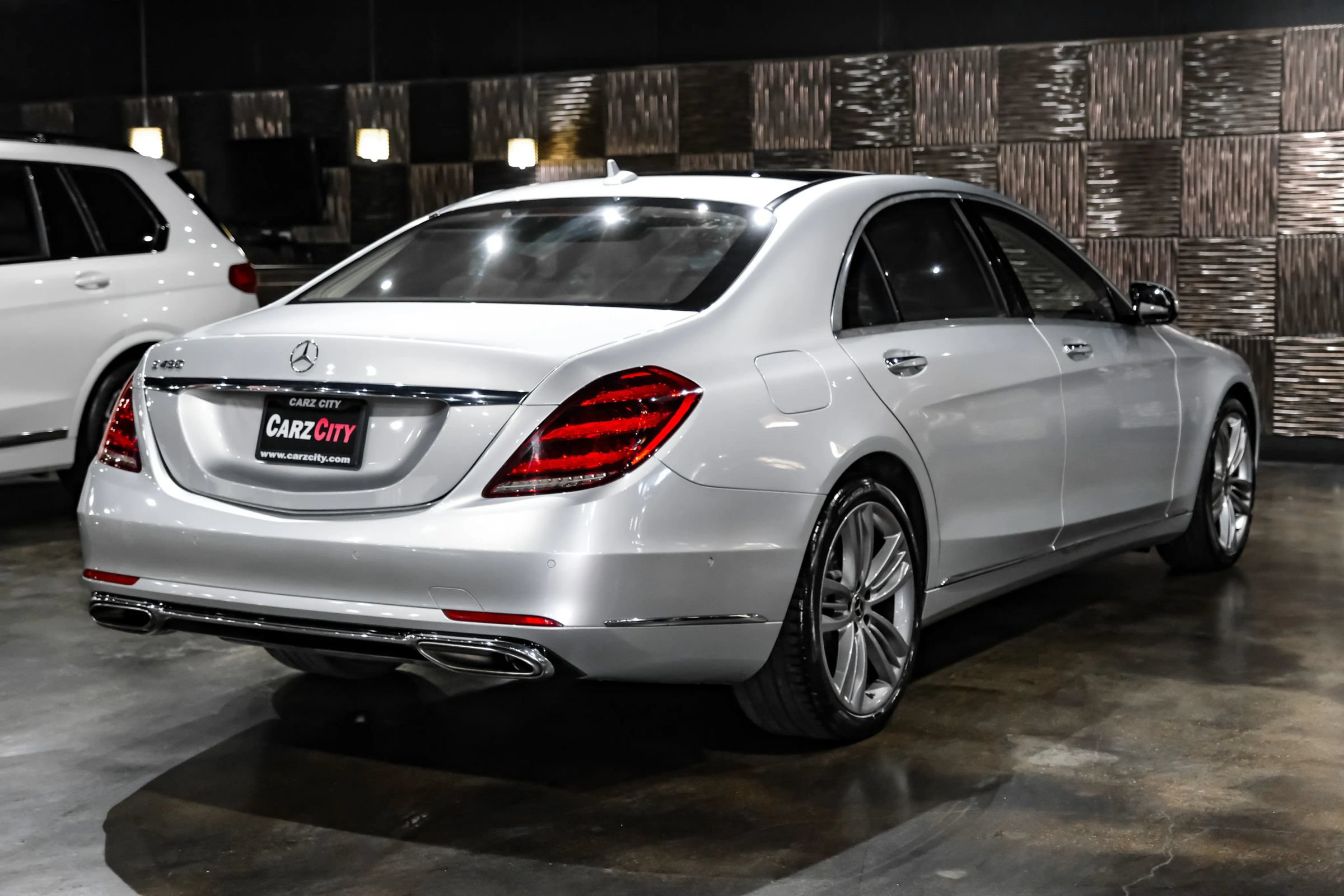 Used 2019 Mercedes-Benz S 450 Sedan image 8