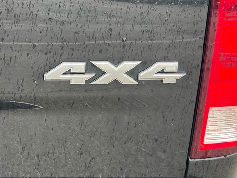Used 2015 RAM 1500 Big Horn AWD/4WD image 10