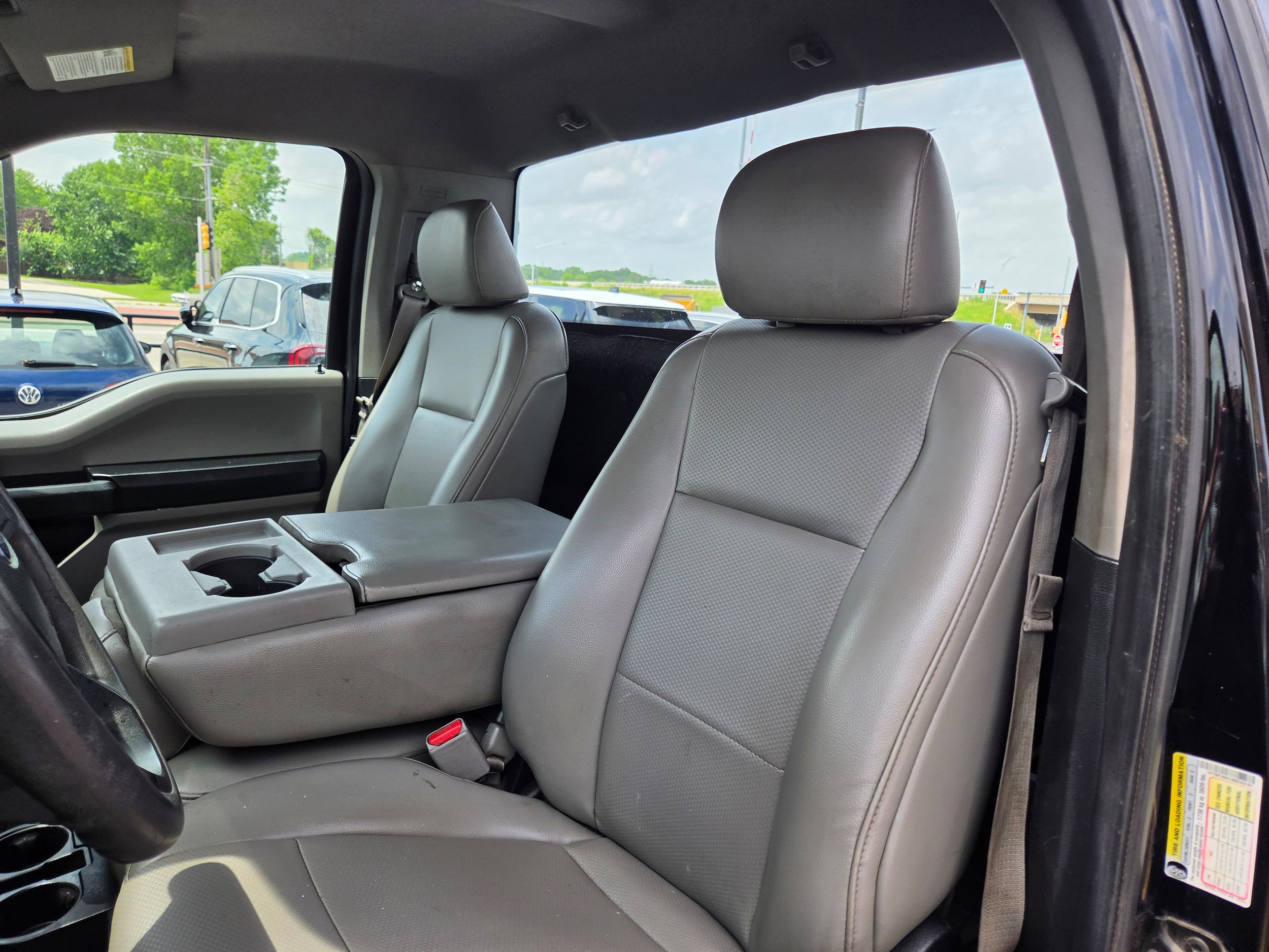 Used 2017 Ford F250 XL w/ Snow Plow Prep Package AWD/4WD image 8
