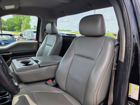 Used 2017 Ford F250 XL w/ Snow Plow Prep Package AWD/4WD image 8