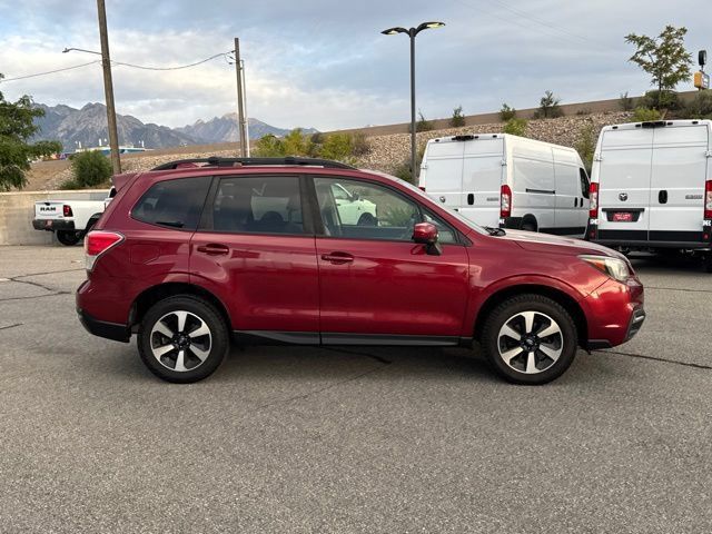 Used 2018 Subaru Forester 2.5i Premium AWD/4WD image 9