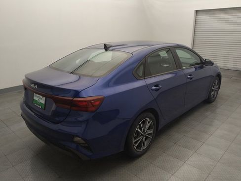 Used 2022 Kia Forte LXS image 9