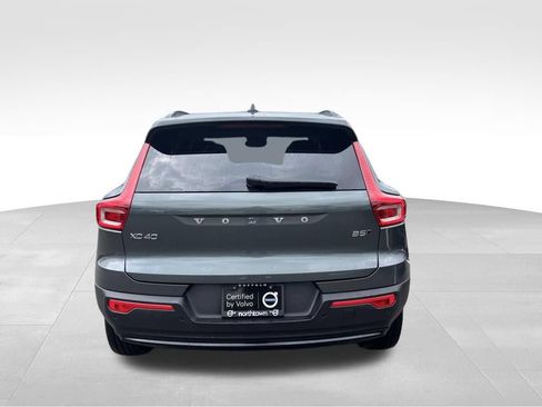 Certified 2026 Volvo XC40 B5 Core w/ Climate Package AWD/4WD image 37