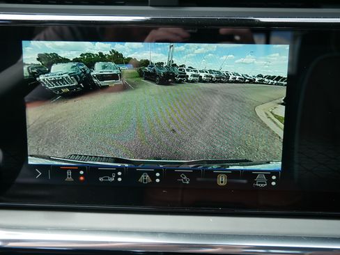 New 2026 GMC Sierra 3500 Denali Ultimate AWD/4WD image 10