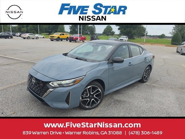 Used 2024 Nissan Sentra SR FWD image 1