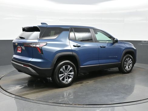 Used 2026 Chevrolet Equinox LT w/ Convenience Package II image 6